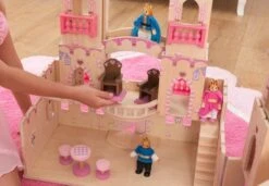 Poppenhuis – Princess Castle 15 Poppenhuis – Princess Castle -Speelgoedwinkel poppenhuis kidkraft 65259 princess castle 2